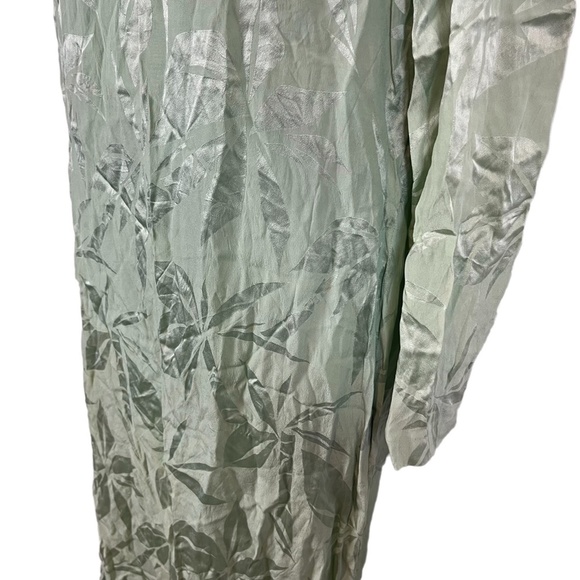 EE BOUTIQUE by ELEGANCE SA PARIS 100% Silk Green Satin Floral Dress Midi sz 40 - Picture 9 of 16